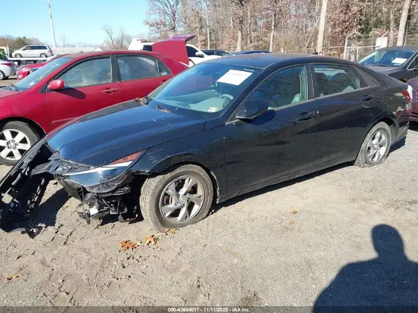 5NPLL4AG4NH062311 2022 HYUNDAI ELANTRA - Image 2