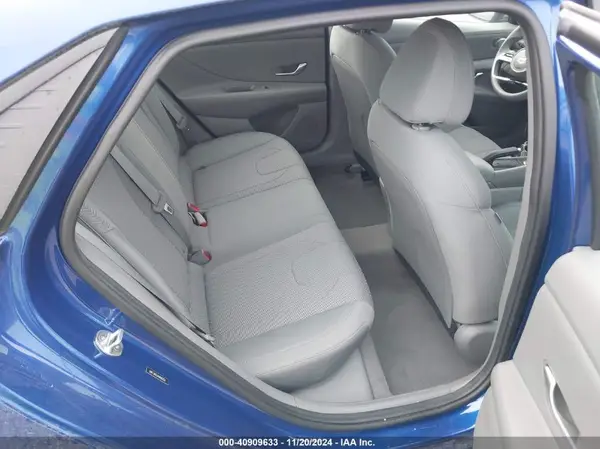 5NPLL4AG4NH062521 2022 HYUNDAI ELANTRA - Image 8