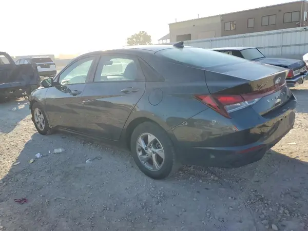 5NPLL4AG4NH073678 2022 HYUNDAI ELANTRA - Image 2