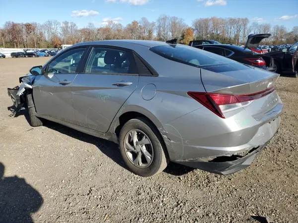 5NPLL4AG4NH085040 2022 HYUNDAI ELANTRA - Image 2