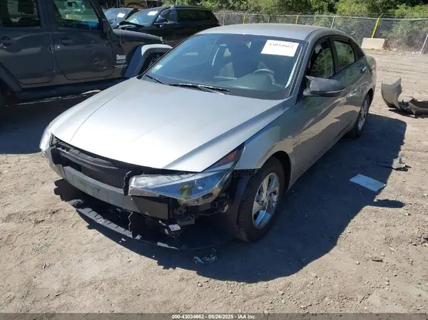 5NPLL4AG4PH092430 2023 HYUNDAI ELANTRA - Image 2