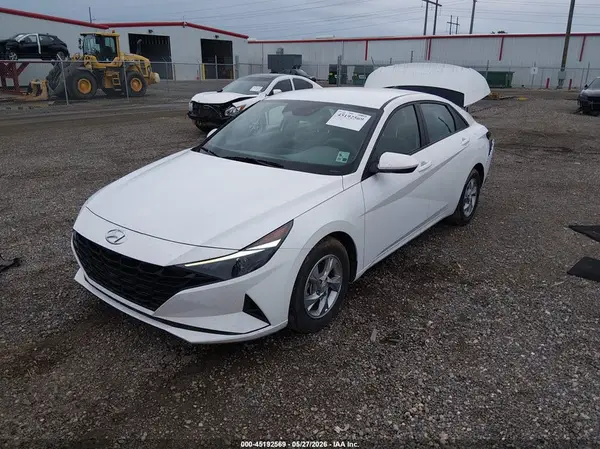 5NPLL4AG4PH110490 2023 HYUNDAI ELANTRA - Image 2