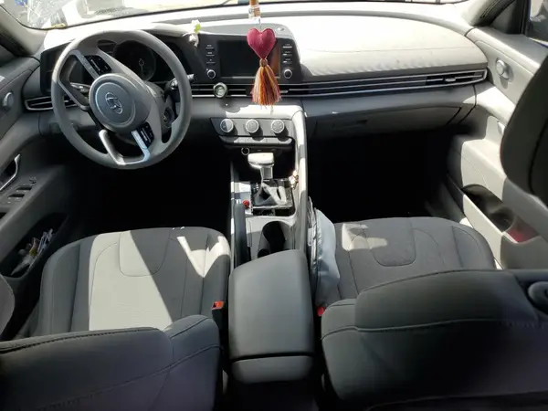 5NPLL4AG5MH013844 2021 HYUNDAI ELANTRA - Image 8
