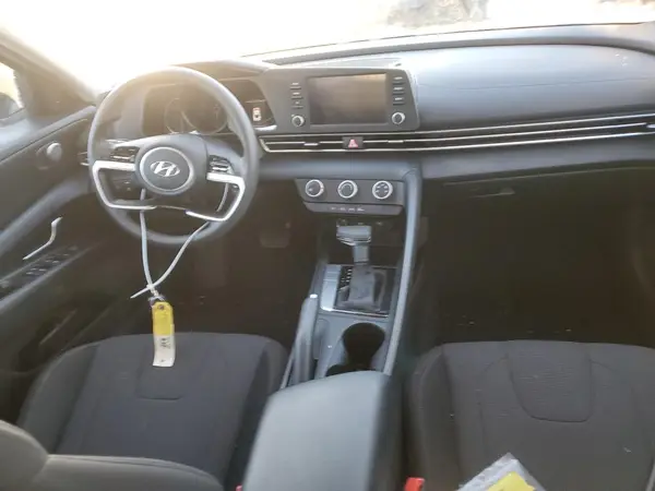 5NPLL4AG5MH014265 2021 HYUNDAI ELANTRA - Image 8