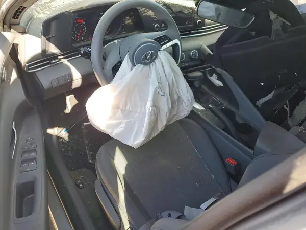 5NPLL4AG5MH014363 2021 HYUNDAI ELANTRA - Image 8