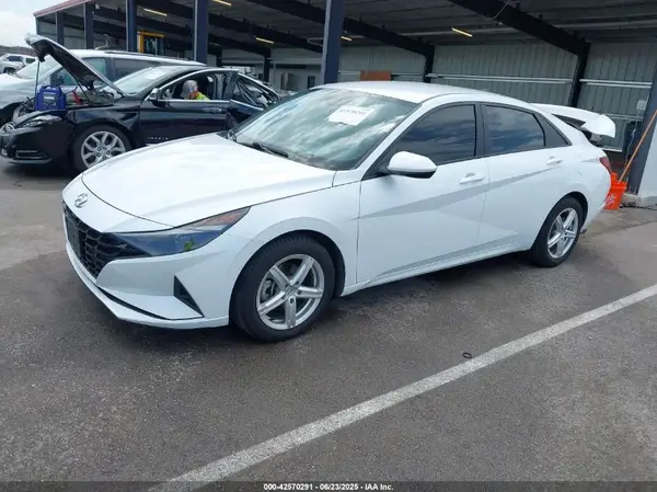 5NPLL4AG5MH014914 2021 HYUNDAI ELANTRA - Image 2