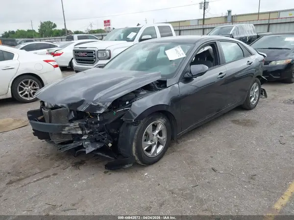 5NPLL4AG5MH016405 2021 HYUNDAI ELANTRA - Image 2