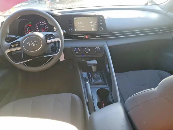 5NPLL4AG5MH027887 2021 HYUNDAI ELANTRA - Image 8