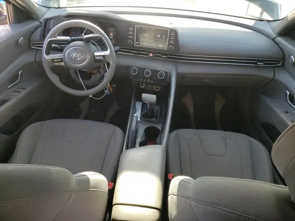 5NPLL4AG5MH035567 2021 HYUNDAI ELANTRA - Image 8