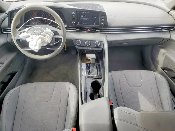 5NPLL4AG5MH047377 2021 HYUNDAI ELANTRA - Image 8