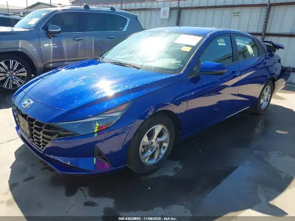5NPLL4AG5MH047671 2021 HYUNDAI ELANTRA - Image 2
