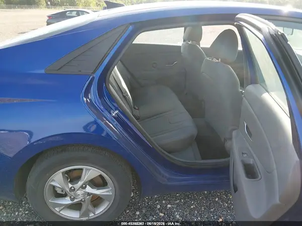 5NPLL4AG5MH048867 2021 HYUNDAI ELANTRA - Image 8