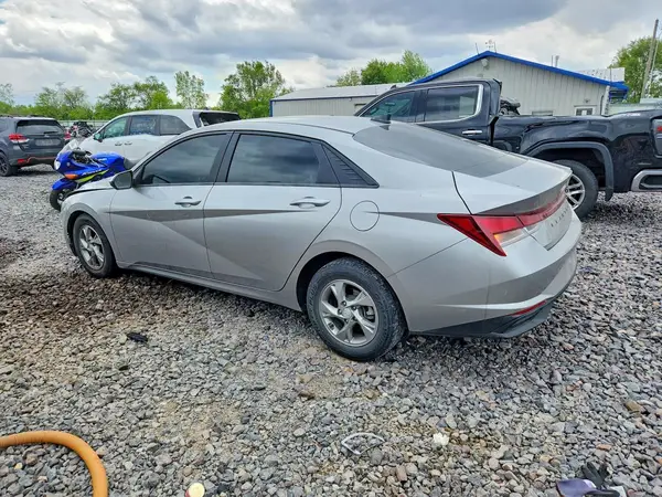 5NPLL4AG5MH049792 2021 HYUNDAI ELANTRA - Image 2