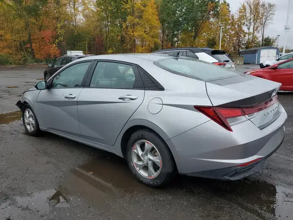5NPLL4AG5NH084138 2022 HYUNDAI ELANTRA - Image 2