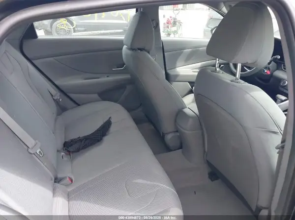 5NPLL4AG5PH115729 2023 HYUNDAI ELANTRA - Image 8