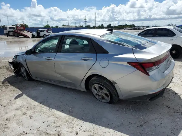 5NPLL4AG6MH037568 2021 HYUNDAI ELANTRA - Image 2