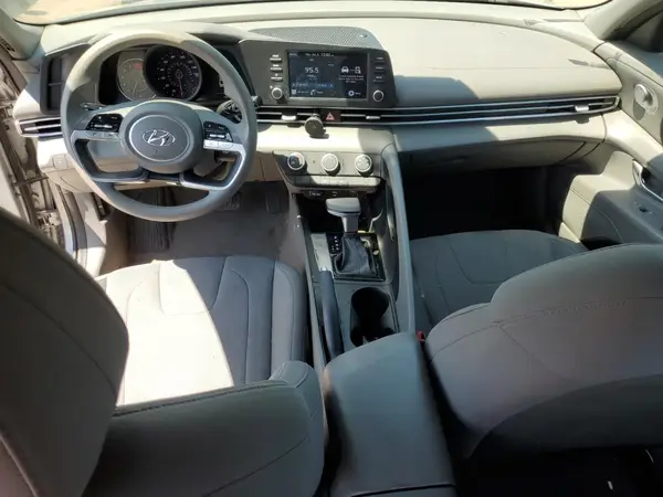 5NPLL4AG6MH047176 2021 HYUNDAI ELANTRA - Image 8