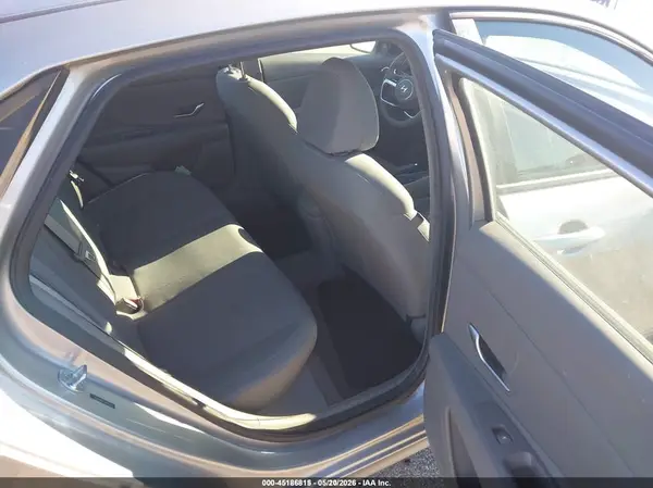 5NPLL4AG6MH047257 2021 HYUNDAI ELANTRA - Image 8