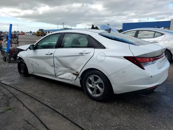 5NPLL4AG6MH047520 2021 HYUNDAI ELANTRA - Image 2