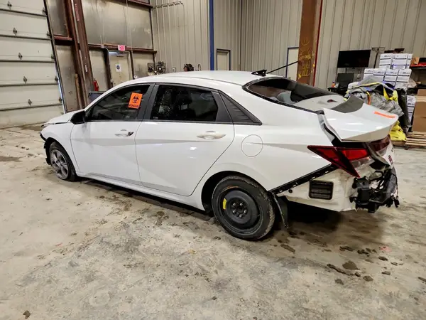 5NPLL4AG6MH049655 2021 HYUNDAI ELANTRA - Image 2