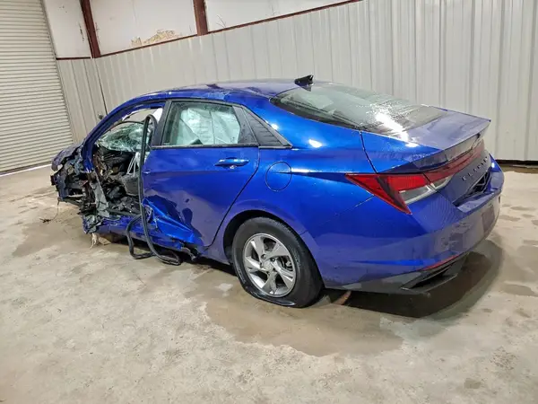 5NPLL4AG6NH059636 2022 HYUNDAI ELANTRA - Image 2