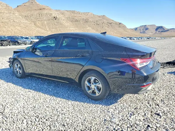 5NPLL4AG6NH074105 2022 HYUNDAI ELANTRA - Image 2