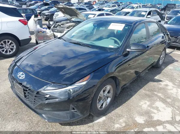 5NPLL4AG6NH074279 2022 HYUNDAI ELANTRA - Image 2