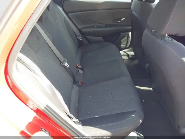 5NPLL4AG6NH078963 2022 HYUNDAI ELANTRA - Image 8