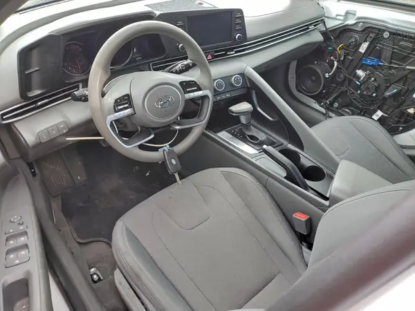 5NPLL4AG6PH114394 2023 HYUNDAI ELANTRA - Image 8