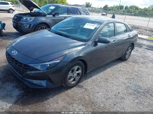 5NPLL4AG6PH116873 2023 HYUNDAI ELANTRA - Image 2