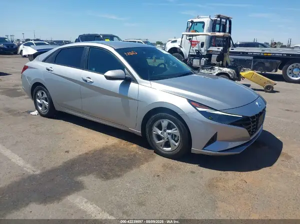 5NPLL4AG7MH011075 2021 HYUNDAI ELANTRA - Image 1