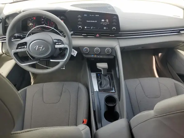 5NPLL4AG7MH012565 2021 HYUNDAI ELANTRA - Image 8