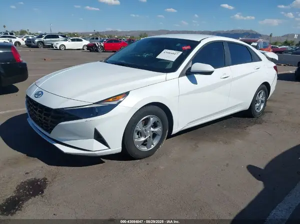 5NPLL4AG7MH022013 2021 HYUNDAI ELANTRA - Image 2