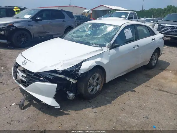 5NPLL4AG7MH037871 2021 HYUNDAI ELANTRA - Image 2