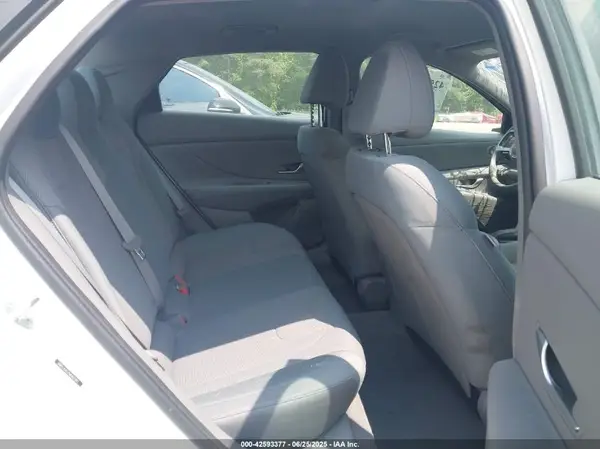 5NPLL4AG7MH037871 2021 HYUNDAI ELANTRA - Image 8