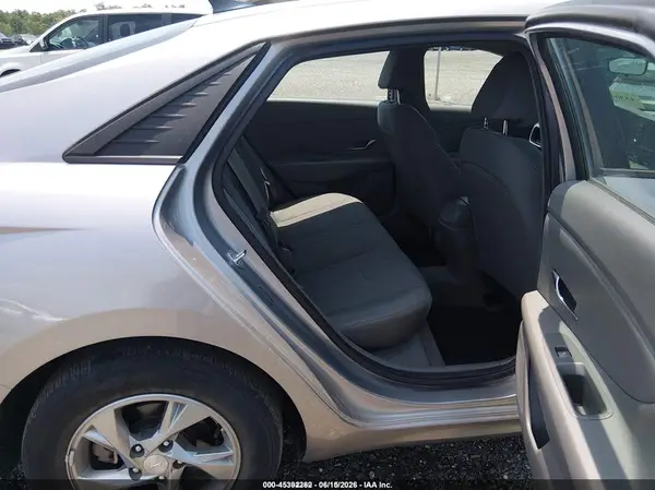 5NPLL4AG7MH049275 2021 HYUNDAI ELANTRA - Image 8