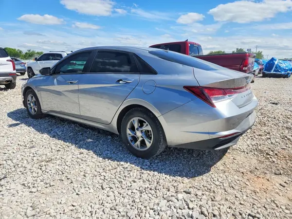 5NPLL4AG7NH058107 2022 HYUNDAI ELANTRA - Image 2
