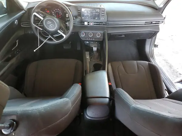 5NPLL4AG7NH061587 2022 HYUNDAI ELANTRA - Image 8