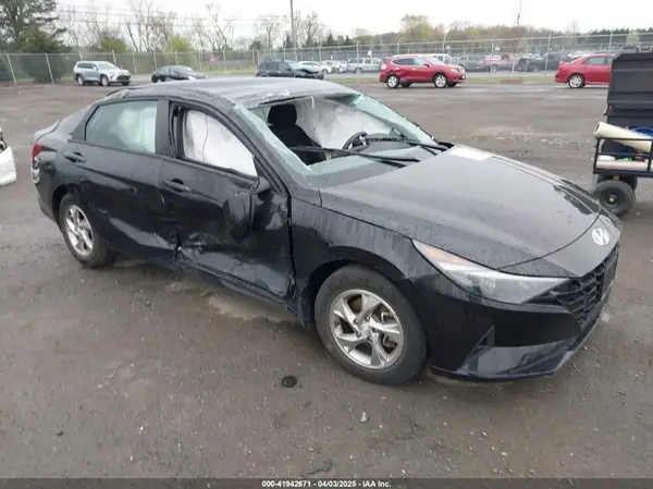 5NPLL4AG7NH072024 2022 HYUNDAI ELANTRA - Image 1