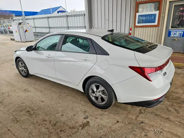 5NPLL4AG7PH114694 2023 HYUNDAI ELANTRA - Image 2