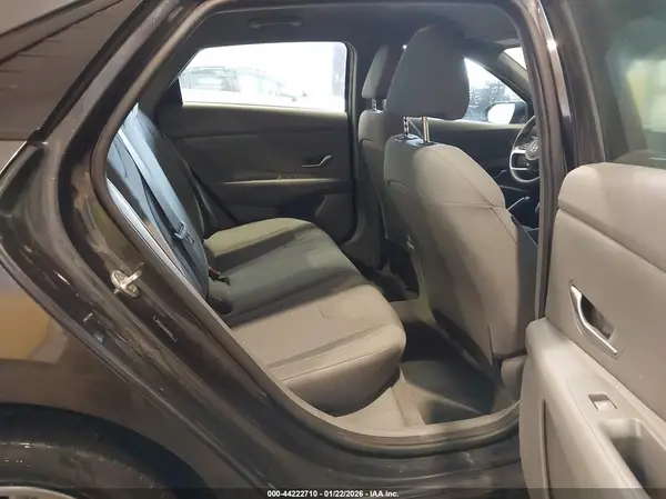 5NPLL4AG8MH012431 2021 HYUNDAI ELANTRA - Image 8