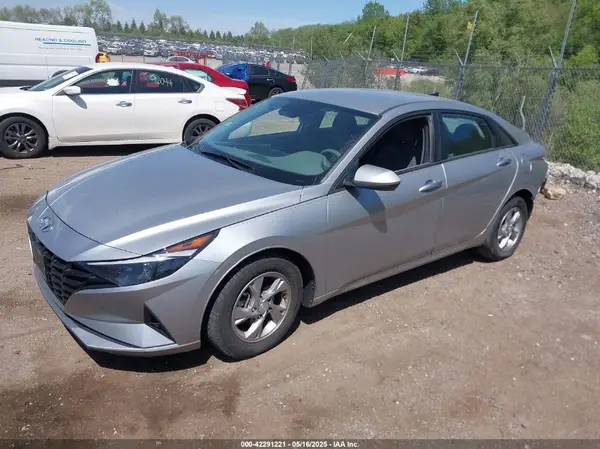5NPLL4AG8MH015541 2021 HYUNDAI ELANTRA - Image 2
