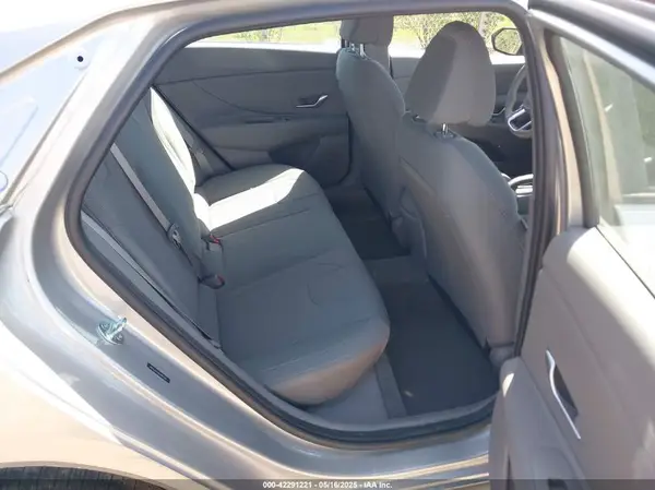 5NPLL4AG8MH015541 2021 HYUNDAI ELANTRA - Image 8
