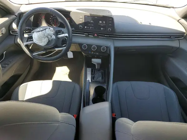 5NPLL4AG8MH034705 2021 HYUNDAI ELANTRA - Image 8
