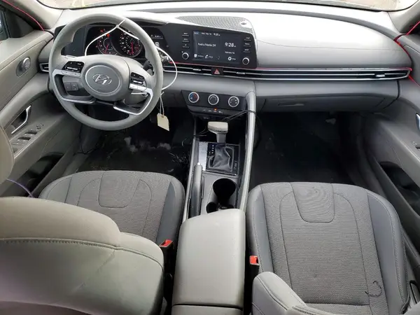 5NPLL4AG8MH037846 2021 HYUNDAI ELANTRA - Image 8