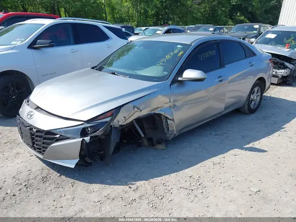 5NPLL4AG8MH045493 2021 HYUNDAI ELANTRA - Image 2
