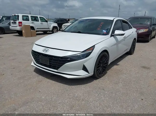 5NPLL4AG8MH047597 2021 HYUNDAI ELANTRA - Image 2