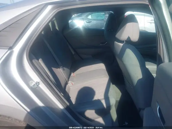 5NPLL4AG8MH052542 2021 HYUNDAI ELANTRA - Image 8