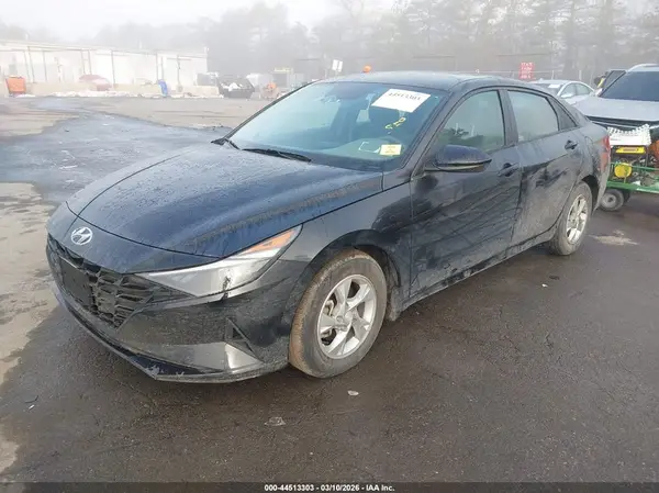5NPLL4AG8PH095038 2023 HYUNDAI ELANTRA - Image 2