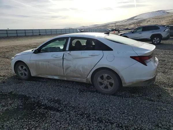 5NPLL4AG9MH011028 2021 HYUNDAI ELANTRA - Image 2